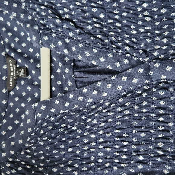 Lucky Brand sleeveless blouse - Picture 4 of 7